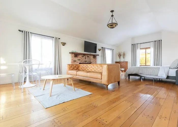 30 Pct Off! Malibu Romantic Suite, Ocean View, Beach